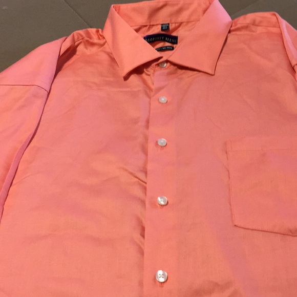 Button up top - Picture 4 of 8